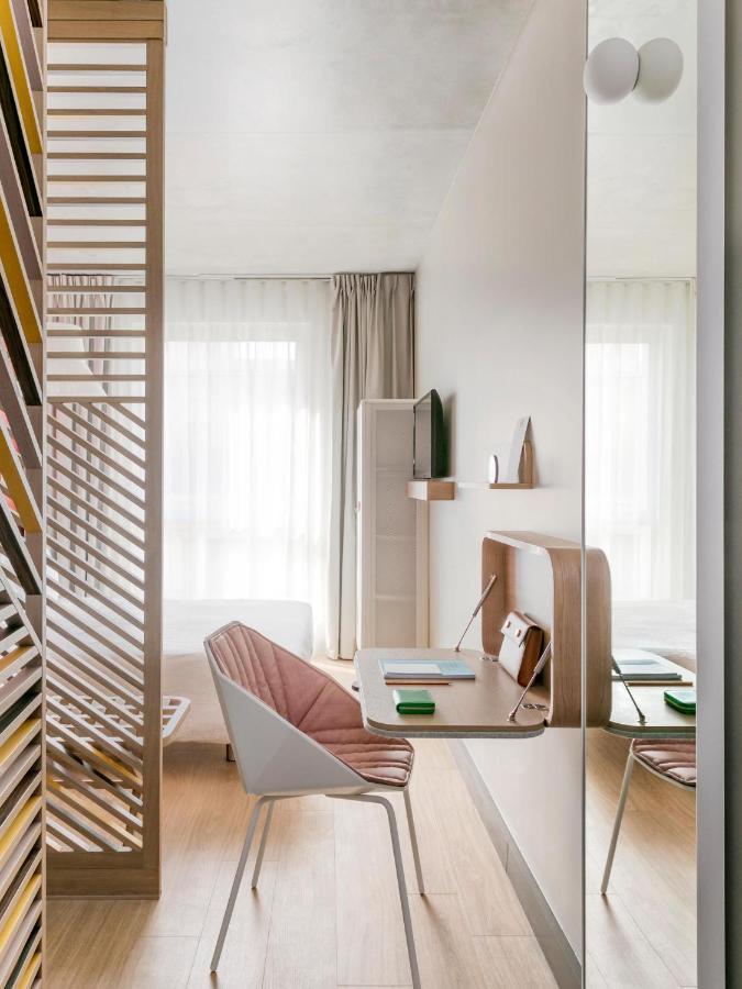 Okko Hotels Nice Aeroport Экстерьер фото